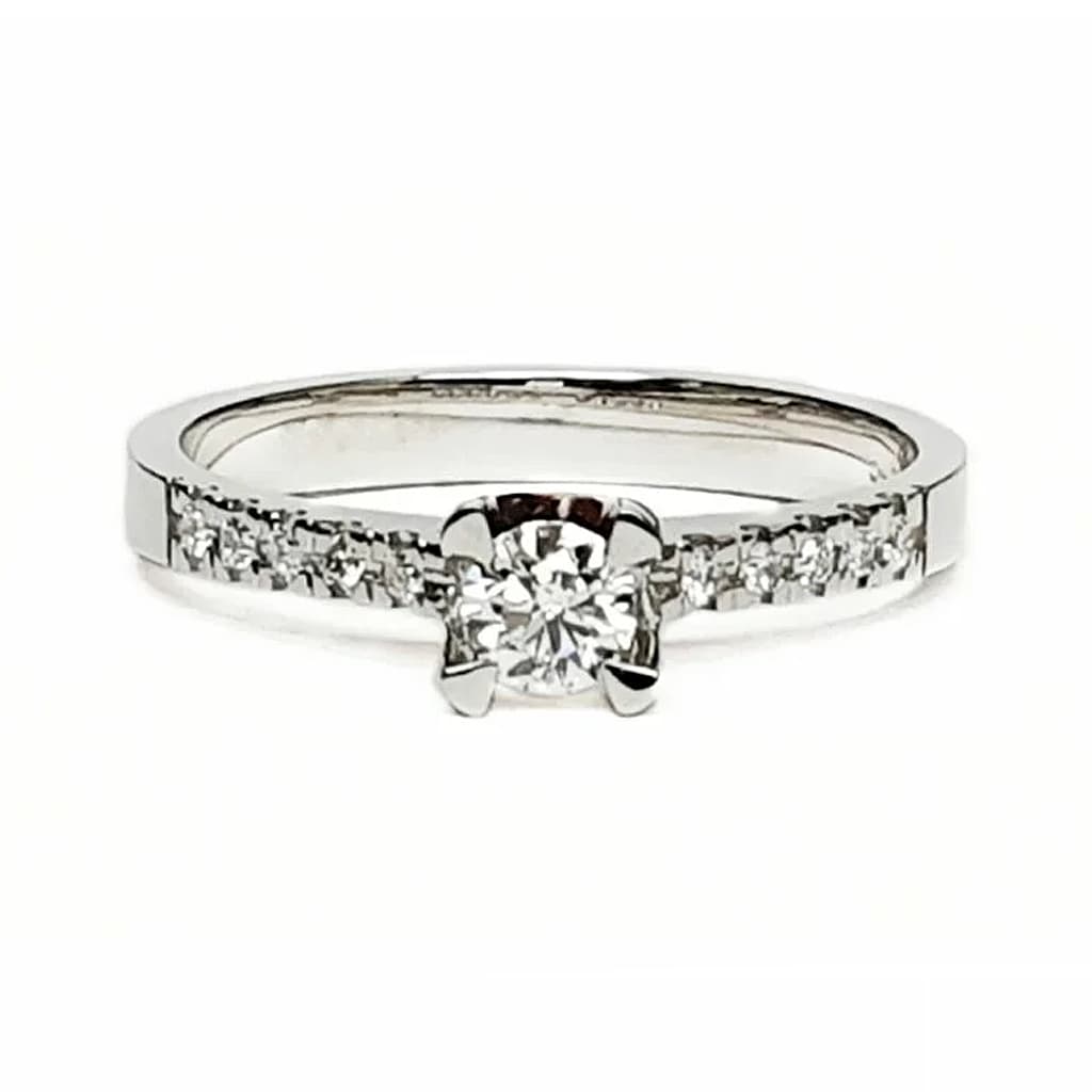 Годежен пръстен от бяло злато с диаманти 0,28 карата