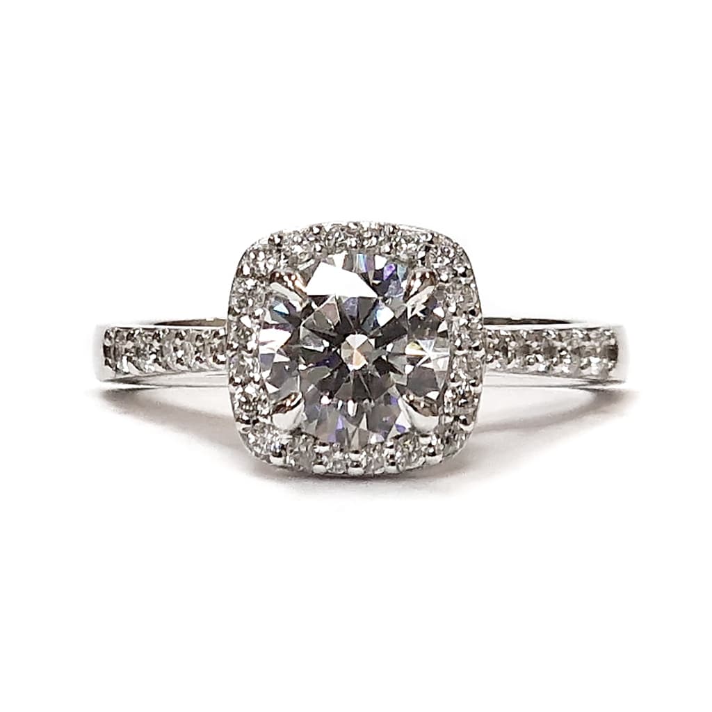 Годежен пръстен от бяло злато с топаз 1,85 карата и диаманти 0,25 карата